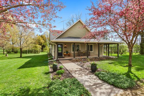 E5199 County Road C, Menomonie, WI, 54751-6538 | Card Image