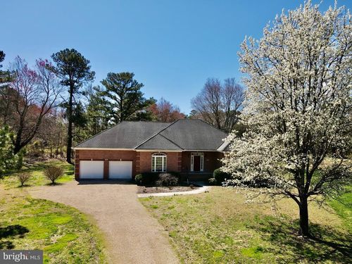 147 Sir Guy Dr, Weems, VA, 22576-2537 | Card Image