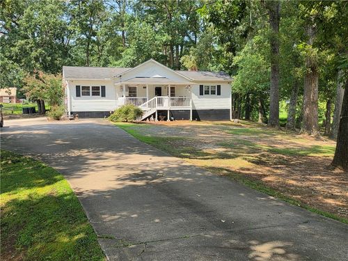 4620 Oak Grove Cir, Cumming, GA, 30028-3258 | Card Image