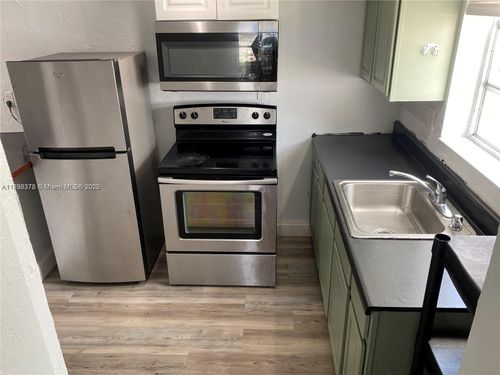 a-7131 Taft St, Hollywood, FL, 33024-3805 | Card Image