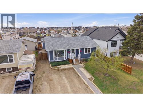 8604 78a St, Fort St John, BC, V1J3B1 | Card Image