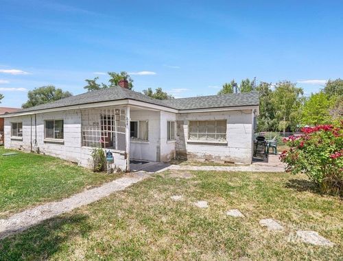 218 5th Ave W, Jerome, ID, 83338-1827 | Card Image