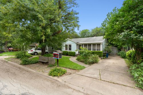 5214 Woodview Avenue, Austin, TX, 78756 | Card Image
