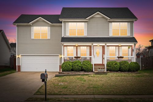 2820 Sharpie Dr, Clarksville, TN, 37040-9508 | Card Image