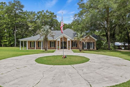 761 Bear Creek Rd, Quincy, FL, 32351-7939 | Card Image