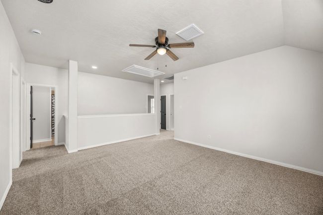 Upstairs Game Room – A Fun-Filled Space for All Ages | Image 30