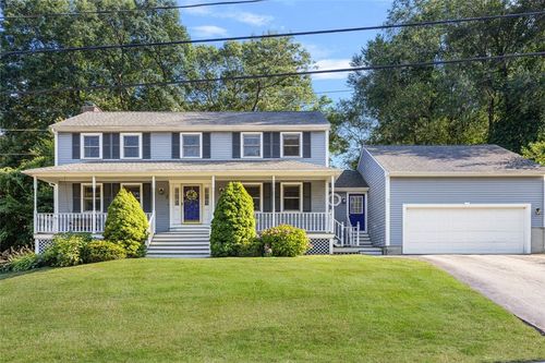 7 Crestwood Ln, Lincoln, RI, 02865-3630 | Card Image