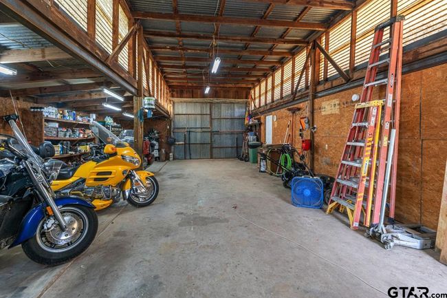 15200 Us Highway 175 W, House other with 3 bedrooms, 2 bathrooms and null parking in Eustace TX | Image 23