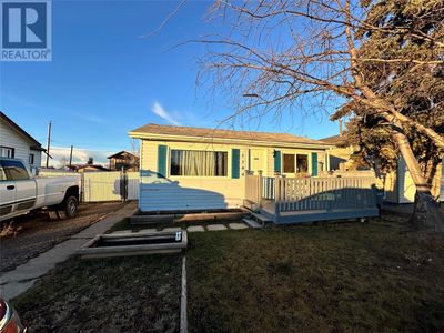 1104 120 Ave, House other with 3 bedrooms, 1 bathrooms and null parking in Dawson Creek BC | Image 1