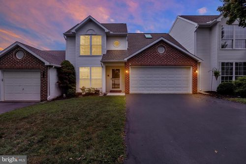 35 Greenfield Dr, CARLISLE, PA, 17015-7628 | Card Image