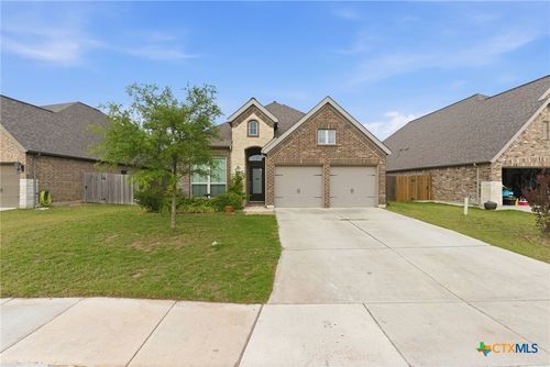 2940 Coral Way, Seguin, TX, 78155-2276 | Card Image