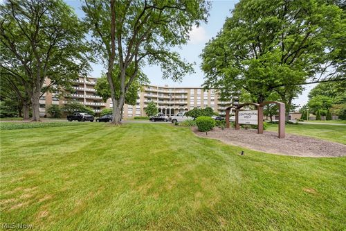 416-3400 Wooster Rd, Rocky River, OH, 44116-4109 | Card Image