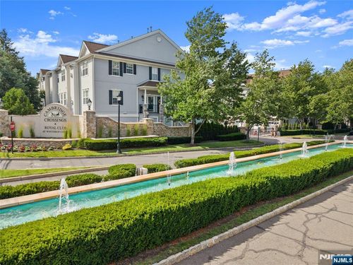 177 Winchester Ct, Clifton, NJ, 07013-2676 | Card Image