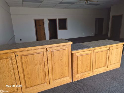 2849 N Court St, Ottumwa, IA, 52501-1278 | Card Image