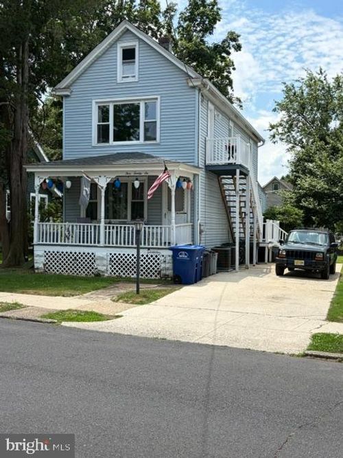 326 Riverview Ave, Florence, NJ, 08518-1303 | Card Image