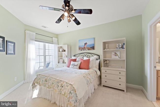 18985 Coreopsis Ter, Townhouse with 3 bedrooms, 4 bathrooms and null parking in LEESBURG VA | Image 52