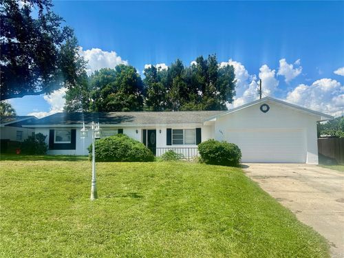 141 Poe Dr, WINTER HAVEN, FL, 33884-2364 | Card Image