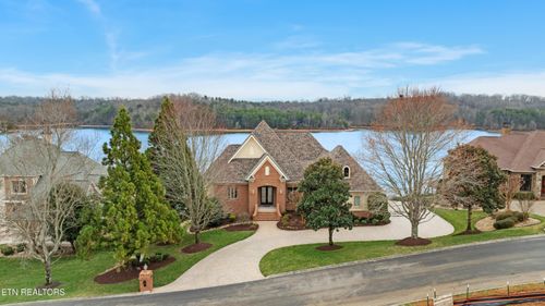 130 Towhee Dr, Vonore, TN, 37885-5360 | Card Image