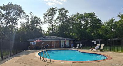 Beautiful Community pool! | Image 3