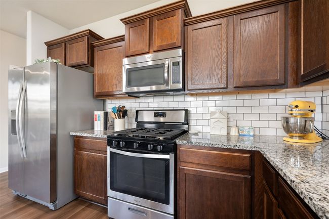 615 Twisted Oaks Ln, House other with 3 bedrooms, 3 bathrooms and 4 parking in Buda TX | Image 14
