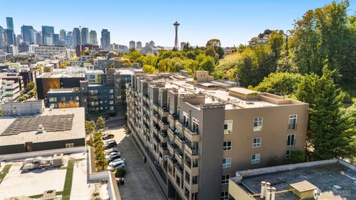 apt-101-1504 Aurora Ave N, Seattle, WA, 98109-3047 | Card Image
