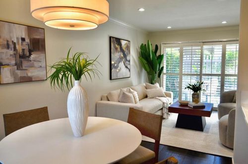 21072 Red Fir Ct, Cupertino, CA, 95014 | Card Image