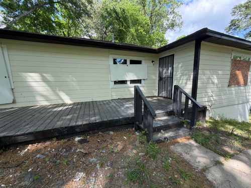 8 E Brooks Rd, Memphis, TN, 38109 | Card Image