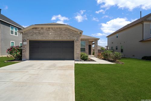 5008 Arrow Vis, Marion, TX, 78124-4077 | Card Image