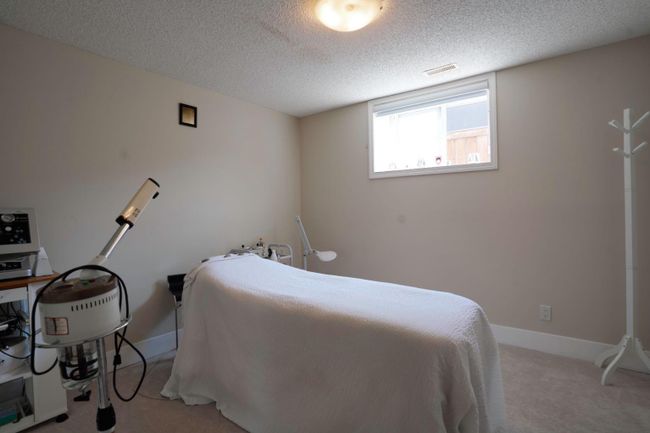1 - 1823 35 Street Se, Home with 2 bedrooms, 2 bathrooms and 1 parking in Calgary AB | Image 13