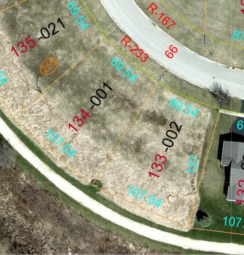 1416 Lilac Ln, Harvard, IL, 60033-3721 | Card Image