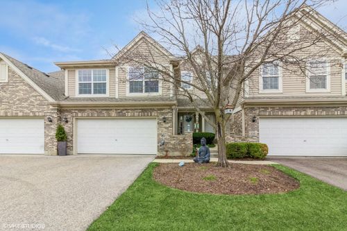 135 River Mist Dr, Oswego, IL, 60543-8360 | Card Image