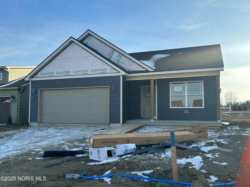 5040 Easton Dr, Oregon, OH, 43616-3024 | Card Image