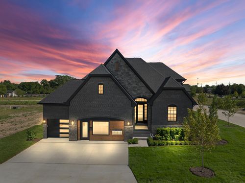 4140 Blossom Drive, Sterling Heights, MI, 48314 | Card Image