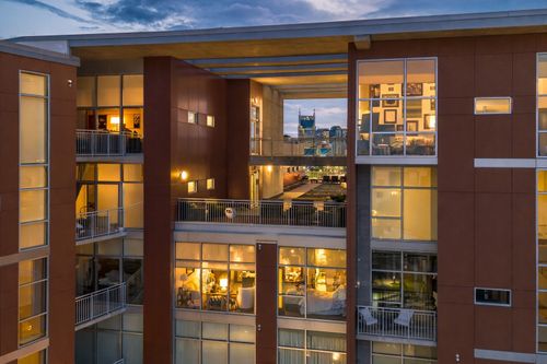 apt-405-2115 Yeaman Pl, Nashville, TN, 37206-4237 | Card Image