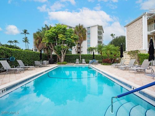218-218 Banyan Blvd, NAPLES, FL, 34102-5172 | Card Image