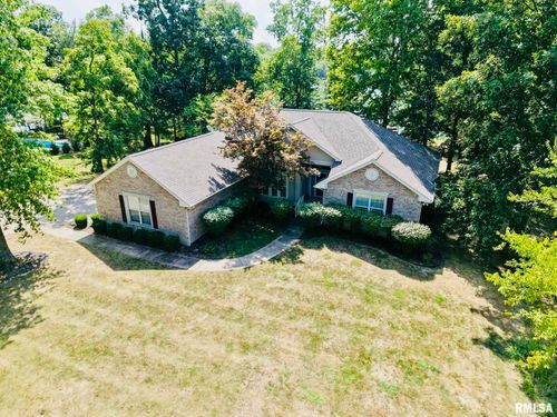 10919 Moses Manor Dr, Benton, IL, 62812-4655 | Card Image