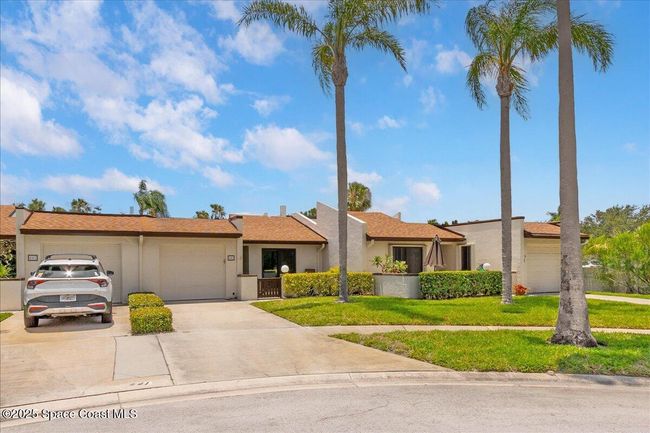 443 Hawthorne Ct, Townhouse with 2 bedrooms, 2 bathrooms and null parking in Indian Harbour Beach FL | Image 55