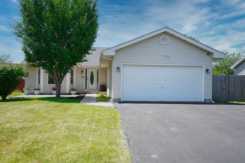 2115 Three Forks Dr, Plainfield, IL, 60586-5212 | Card Image