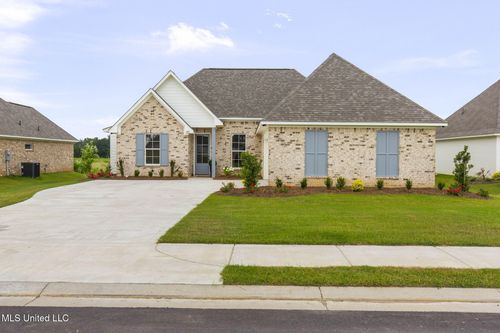 424 Baleigh Way, Canton, MS, 39046-1310 | Card Image