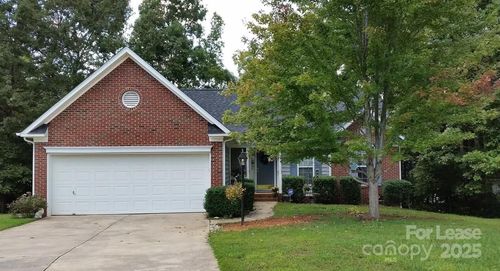3704 Wilshire Ln, Waxhaw, NC, 28173-9007 | Card Image