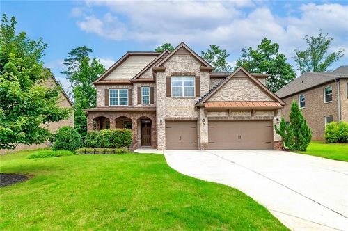7645 Settles Walk Ln, Suwanee, GA, 30024-8651 | Card Image