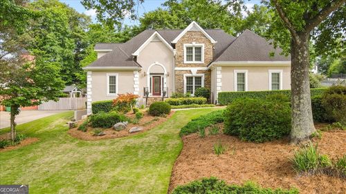 10635 Stonefield Lndg, Johns Creek, GA, 30097-2030 | Card Image