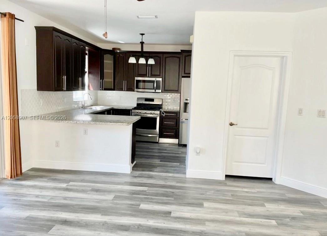 Residential in Doral 5