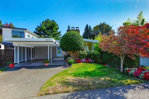 2612 25th Ave W, Seattle, WA, 98199-3414 | Card Image