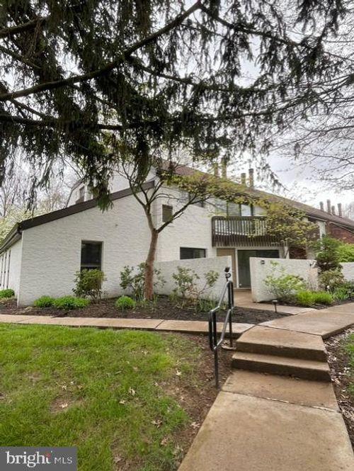 9-803 Stratford Drive, STATE COLLEGE, PA, 16801 | Card Image
