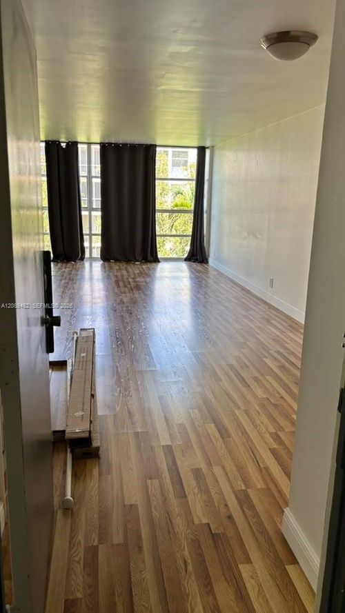 301-801 Three Islands Blvd, Hallandale Beach, FL, 33009-7808 | Card Image