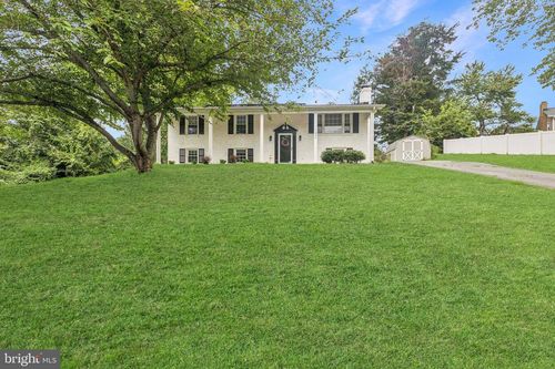 11904 Branchwater St, FREDERICKSBURG, VA, 22407-6702 | Card Image