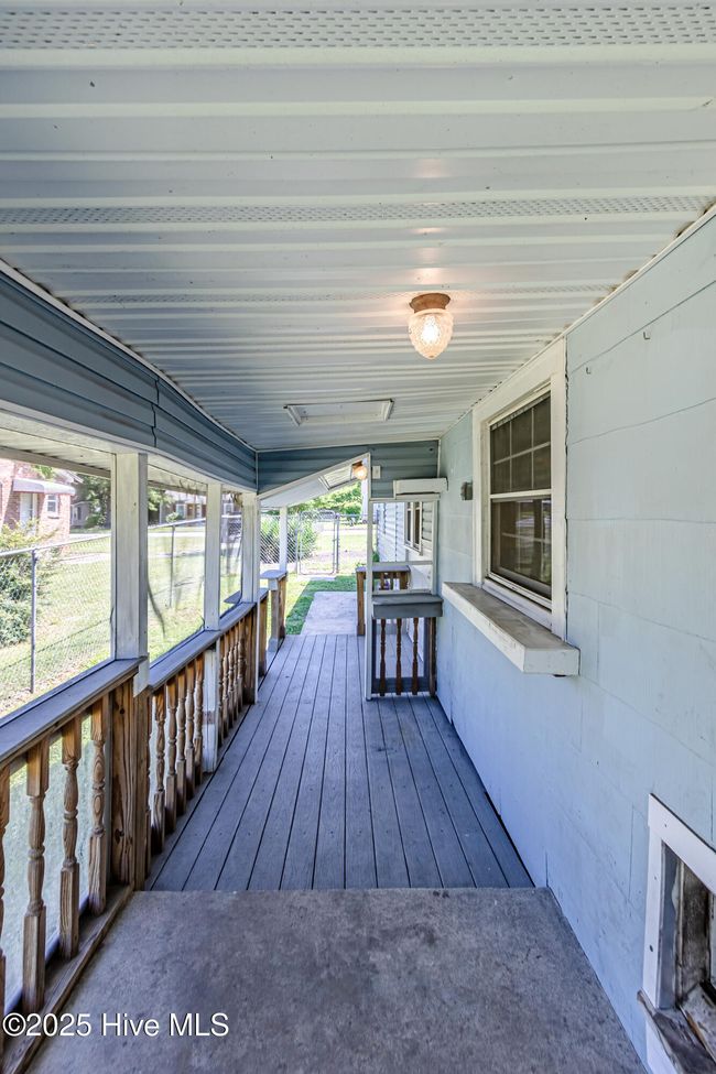 105 Queens Rd, House other with 3 bedrooms, 1 bathrooms and null parking in Jacksonville NC | Image 46
