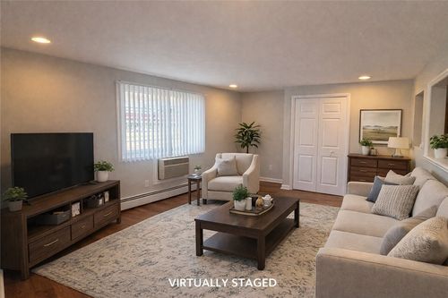 apt-31-56 River St, West Warwick, RI, 02893-1152 | Card Image