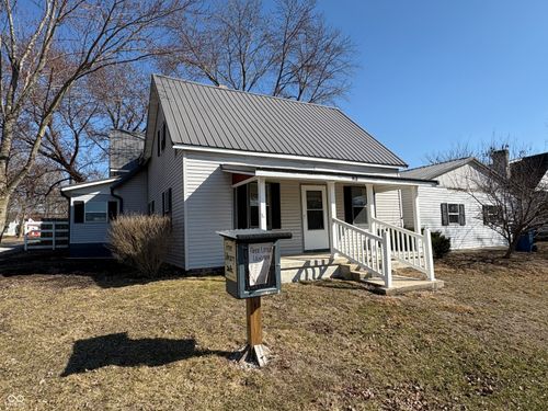 918 2nd St, Covington, IN, 47932-1001 | Card Image